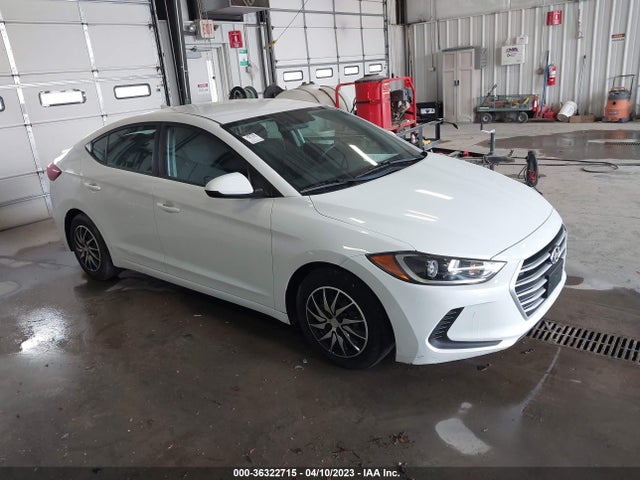 2018 5NPD74LF0JH403047 main image