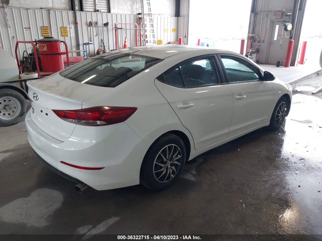 Hyundai ELANTRA SE 2018 5NPD74LF0JH403047 Image 4