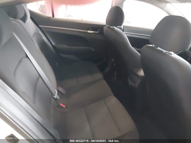 Hyundai ELANTRA SE 2018 5NPD74LF0JH403047 Image 8