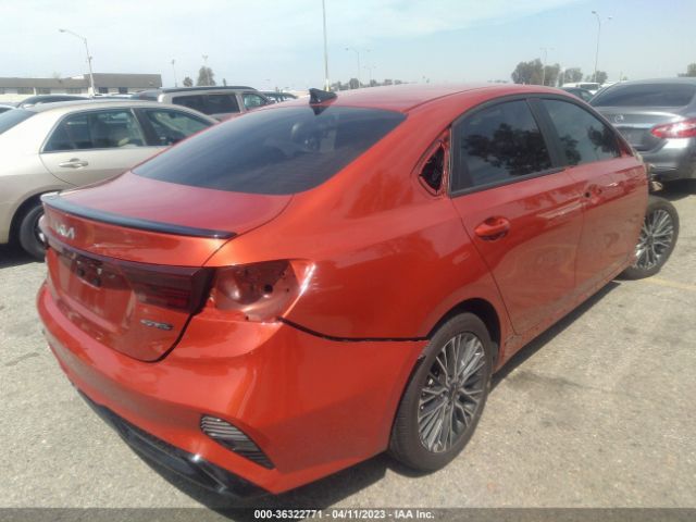 3KPF54AD5PE516747 KIA Forte Gt-line