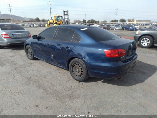 3VWD17AJXEM243363 Volkswagen Jetta Sedan Se