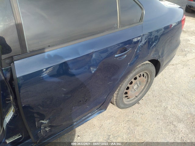 3VWD17AJXEM243363 Volkswagen Jetta Sedan Se