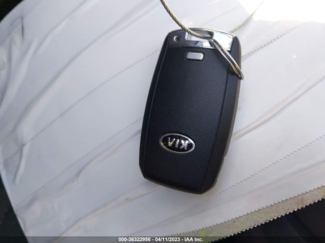 KNDME5C10G6168202 KIA Sedona Sx-l
