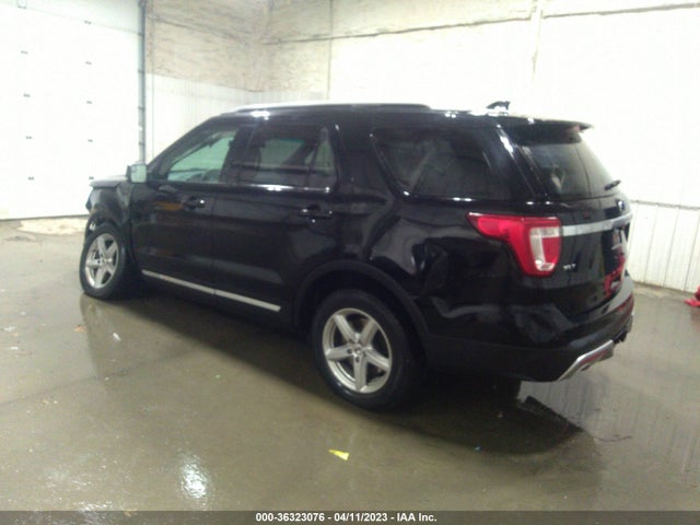 Ford EXPLORER XLT 2017 1FM5K8D81HGB25702 Image 4