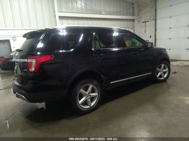 Ford EXPLORER XLT 2017 1FM5K8D81HGB25702 Image 5