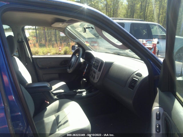2005 FORD ESCAPE XLT VIN: 1FMYU93135KC82237