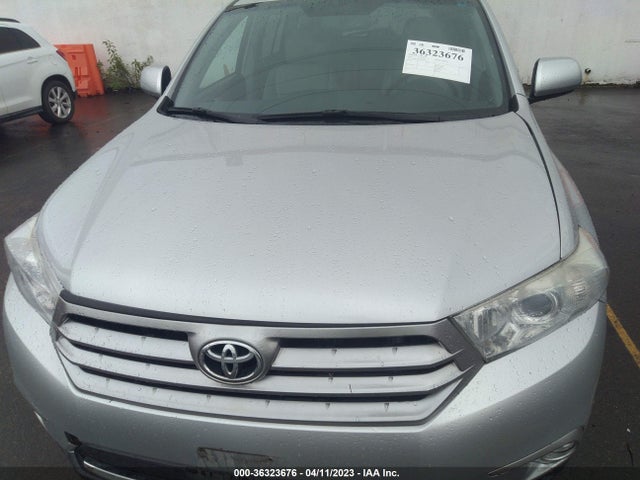 2013 TOYOTA HIGHLANDER VIN: 5TDBK3EH5DS250405