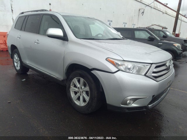 2013 TOYOTA HIGHLANDER VIN: 5TDBK3EH5DS250405