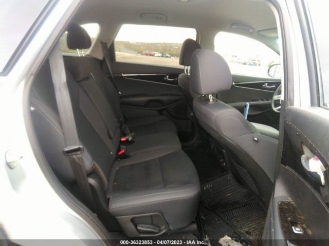 5XYPG4A52KG598407 KIA Sorento S V6