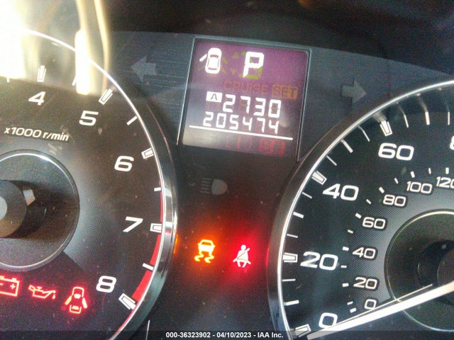 2011 SUBARU LEGACY 2.5I LTD PWR MOON VIN: 4S3BMBK63B3264051