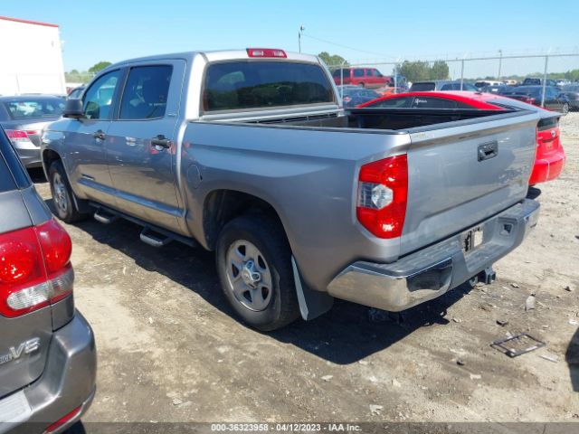 5TFEM5F16KX139468 Toyota Tundra Sr5 4.6l V8