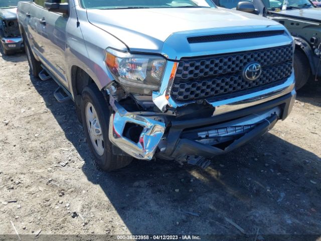 5TFEM5F16KX139468 Toyota Tundra Sr5 4.6l V8