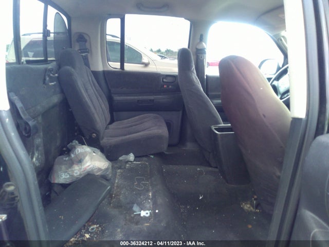 2004 DODGE DAKOTA SPORT VIN: 1D7HL38K04S548775