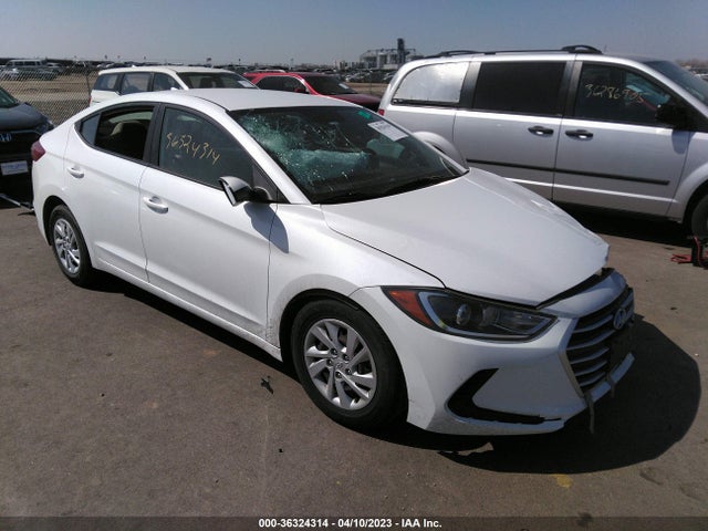 2018 5NPD74LF3JH374319 main image