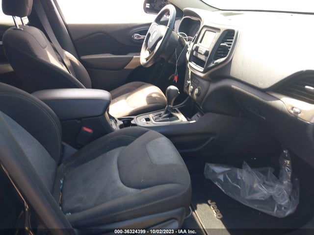 Jeep Cherokee Latitude 2018 1C4PJLCB0JD563523 Image 5