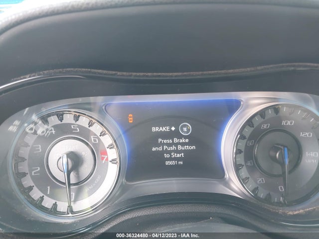 2C3CCABG2JH141075 Chrysler 300 300s