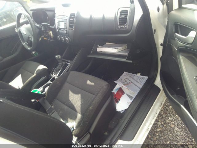 3KPFK4A70JE206340 KIA FORTE LX