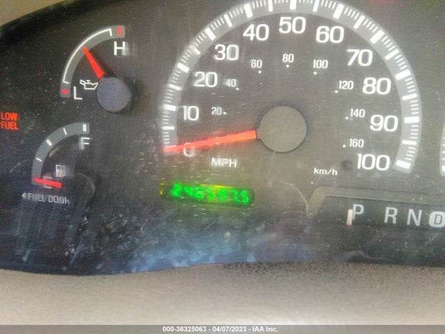 2002 FORD F-150 XLT/LARIAT/KING RANCH VIN: 1FTRW08L02KB52064