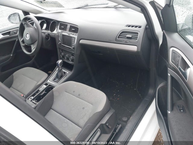 WVWKP7AU2GW915406 Volkswagen E-golf Se