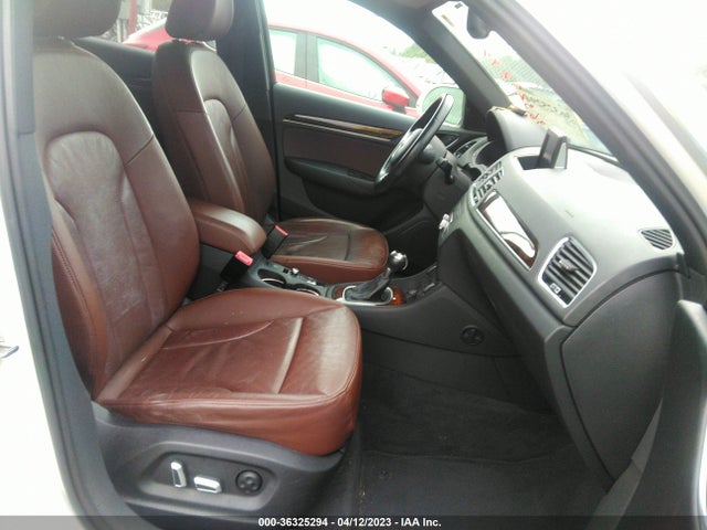 WA1HCCFS9HR004411 Audi Q3 Premium Plus