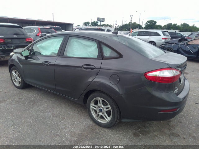 Ford FIESTA SE 2017 3FADP4BJXHM134538 Image 4