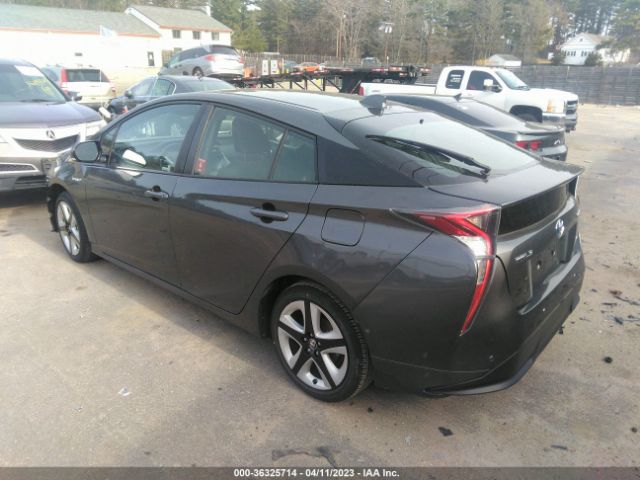 JTDKARFU6G3003742 Toyota Prius Four Touring