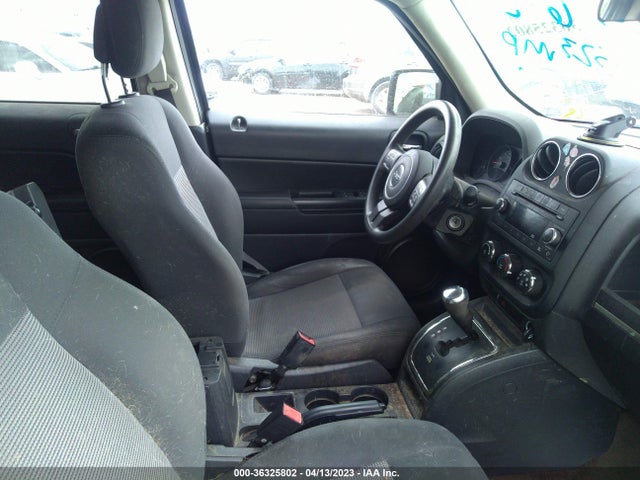 1C4NJPBA1FD402242 Jeep Patriot Altitude Edition