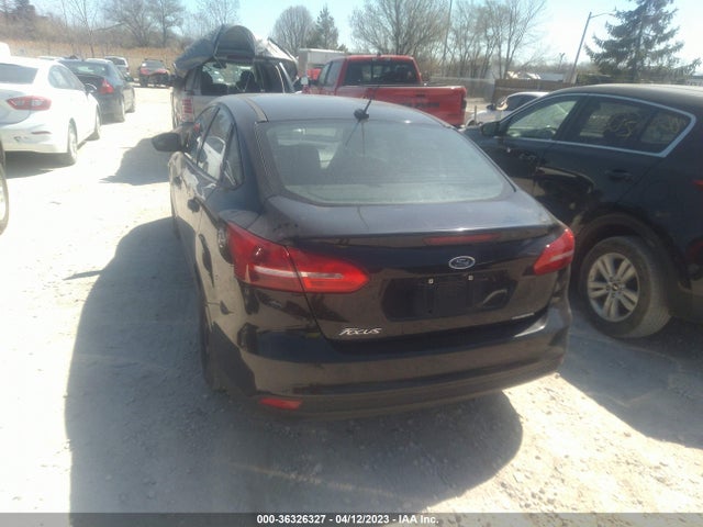 Ford FOCUS S 2015 1FADP3E20FL373903 Image 3