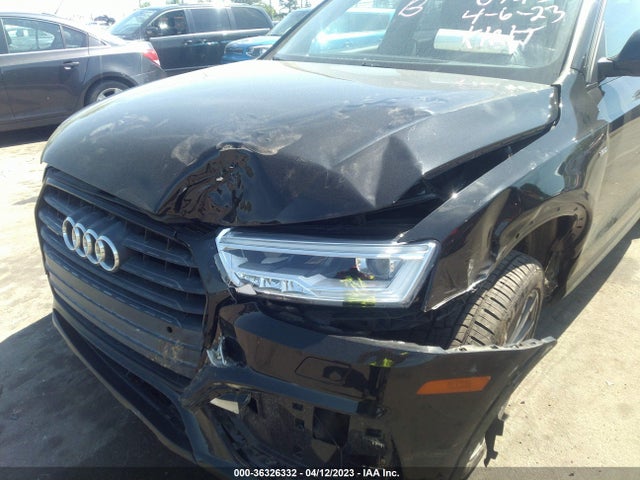 WA1GCCFS9HR008745 Audi Q3 Prestige