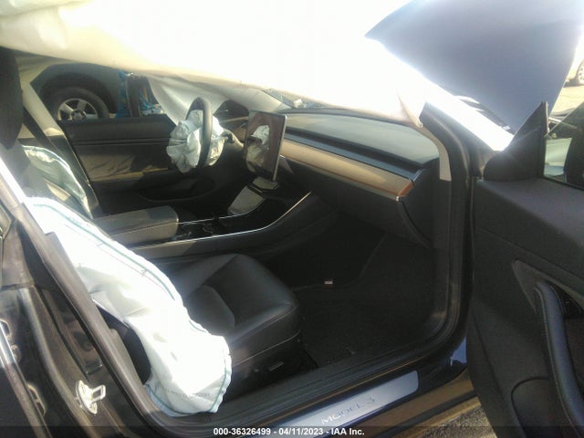Tesla Model 3 Long Range 2018 5YJ3E1EB0JF104067 Image 5