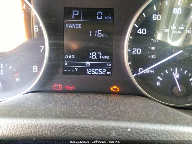 2017 HYUNDAI ELANTRA SE VIN: 5NPD84LF1HH026316