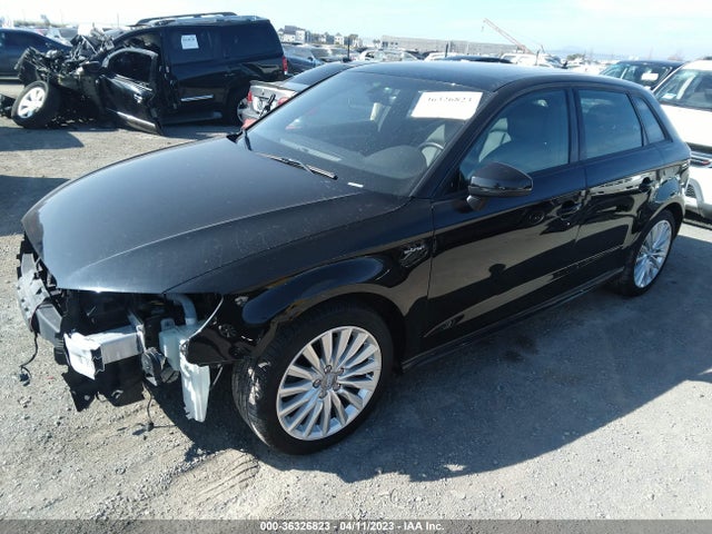 WAUUPBFF2GA119643 Audi A3 E-tron Premium