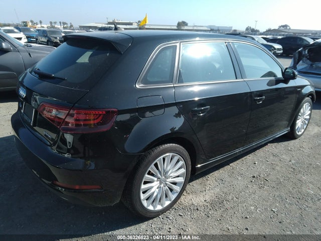 WAUUPBFF2GA119643 Audi A3 E-tron Premium