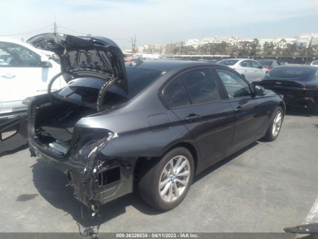 WBA8A9C58JAH12649 BMW 3 Series 320i