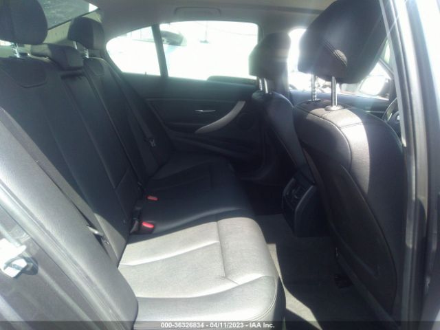 WBA8A9C58JAH12649 BMW 3 Series 320i