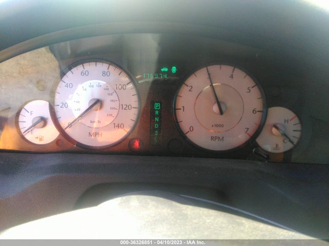 2008 CHRYSLER 300 LX VIN: 2C3KA43RX8H108158