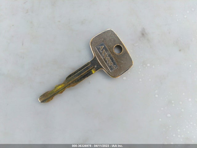 2000 TOYOTA CAMRY SOLARA SE VIN: 2T1CG22P9YC386000