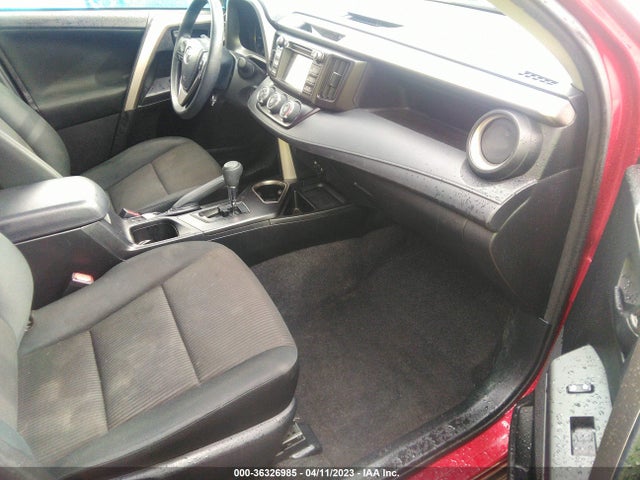 Toyota RAV4 LE 2018 JTMZFREV9JD119318 Image 6