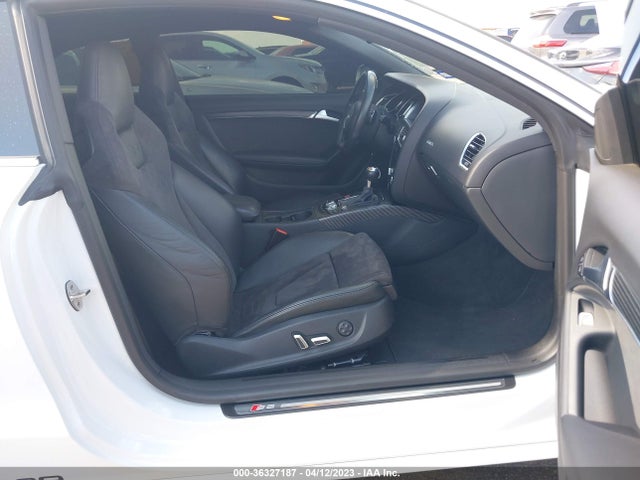 WAUCGAFR0EA013852 Audi S5 Premium Plus