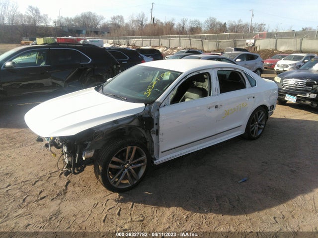 2016 VOLKSWAGEN PASSAT 1.8T R-LINE W/COMFORT PKG VIN: 1VWAT7A30GC059696