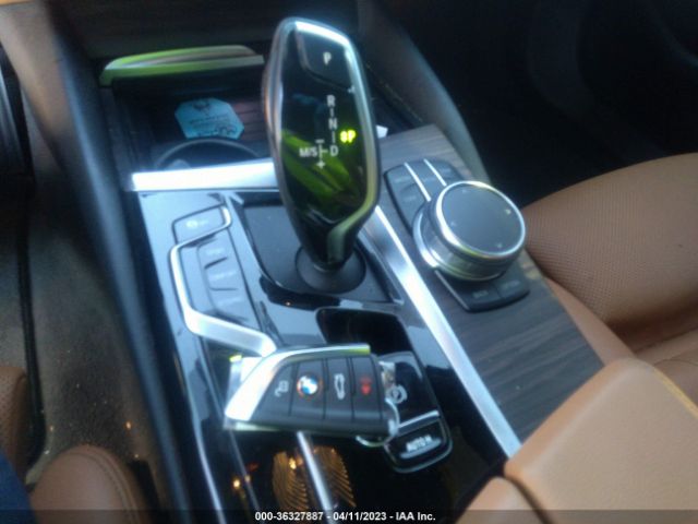WBA53BH05MWX21427 BMW 5 Series 530i