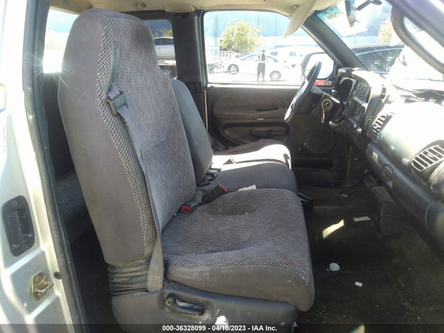 2001 DODGE RAM 1500 VIN: 3B7HC13Y31M509869