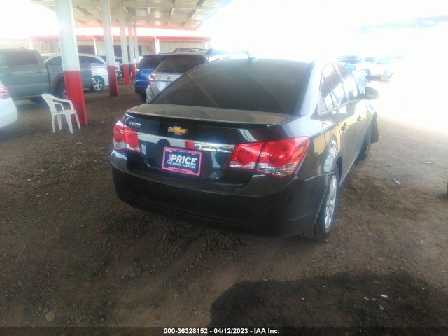 2015 CHEVROLET CRUZE LS VIN: 1G1PA5SH1F7256393