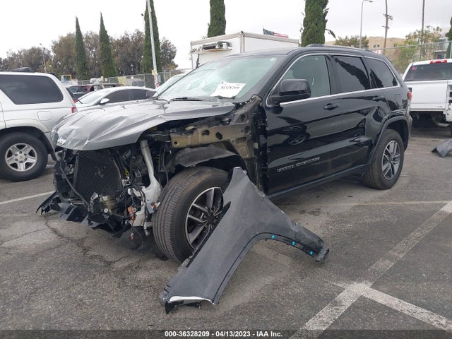 Jeep Grand Cherokee Laredo E 2019 1C4RJEAG1KC852260 Image 2