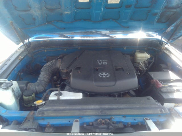 2007 TOYOTA FJ CRUISER VIN: JTEBU11F270072314