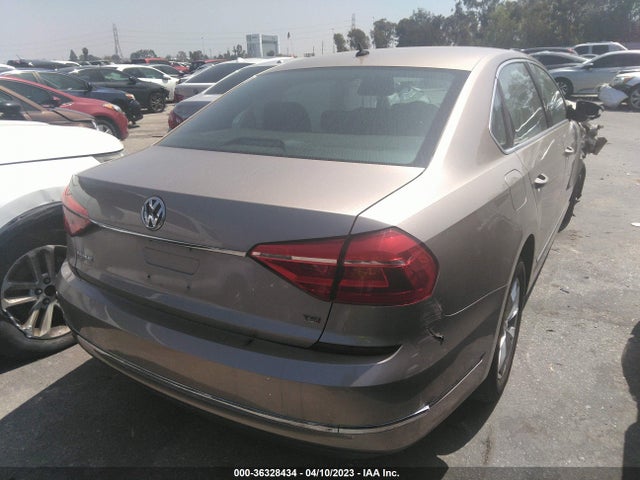 1VWAT7A38GC041897 Volkswagen Passat 1.8t S