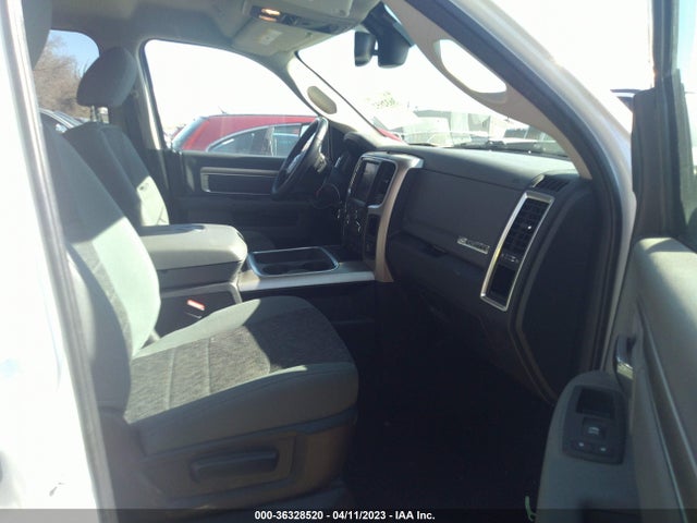 1C6RR7GM3JS230479 RAM 1500 Big Horn