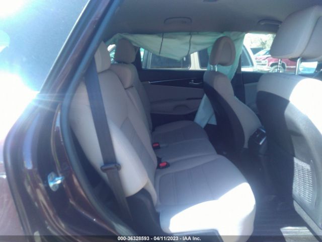5XYPGDA54GG009543 KIA SORENTO LX