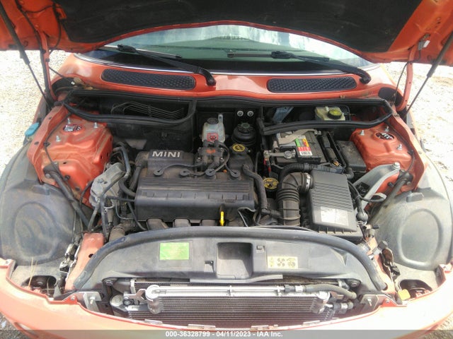 2005 MINI COOPER CONVERTIBLE VIN: WMWRF33425TG10803