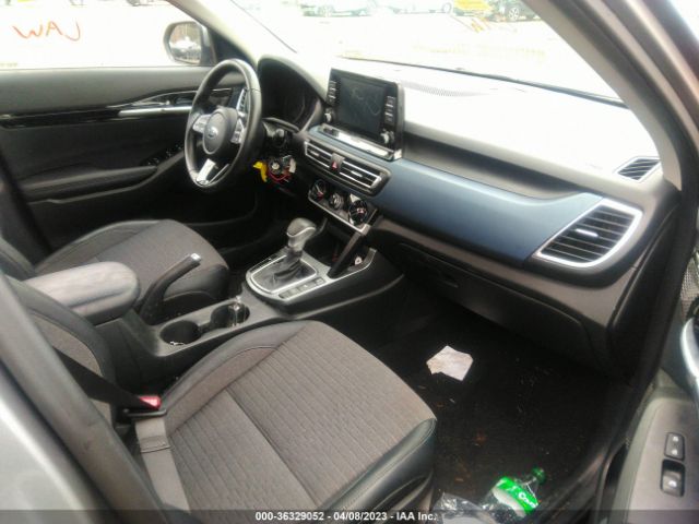 KNDEUCAA2M7160316 KIA SELTOS S